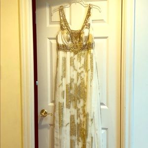 Beautiful gown Sue Wong